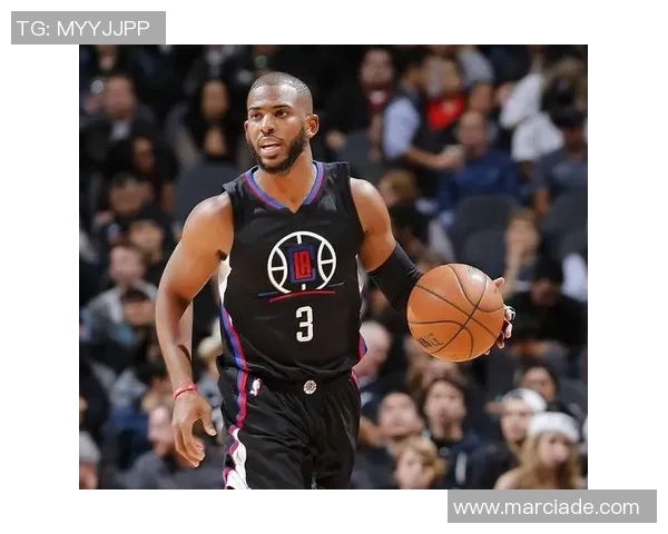 其他球星如何评价保罗的足球风格与技术特点分析