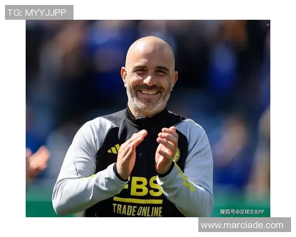 四号足球球星中有哪些已故球员以及他们的传奇人生与遗产